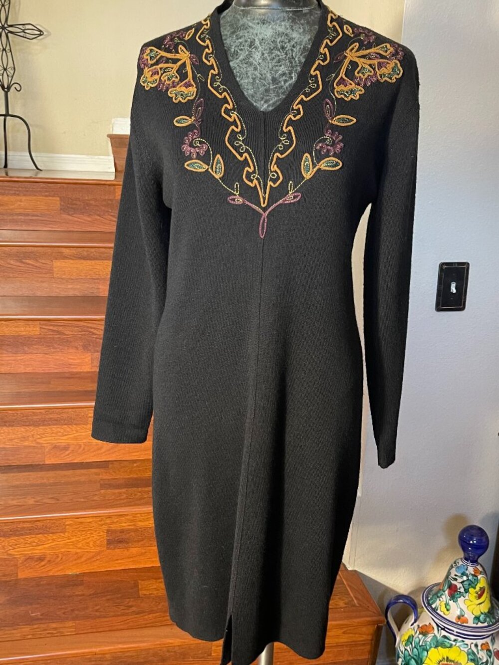 Vintage Carole Little PL Black Embroidered V-neck Knit Wool Blend Sweater Dress